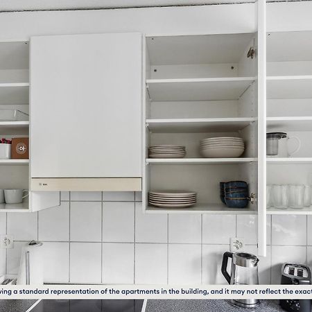 Urban Living Redefined: Apartment In Oerlikon زيورخ المظهر الخارجي الصورة